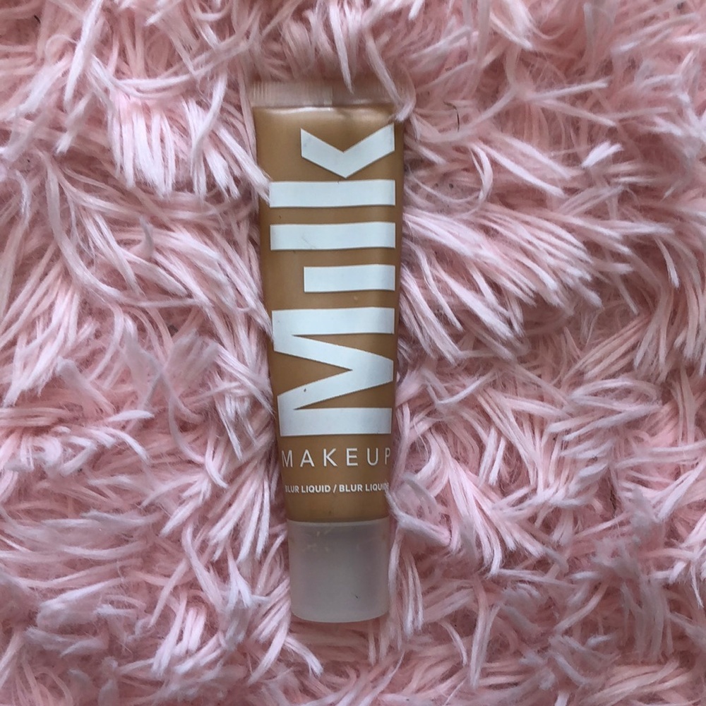 Milk makeup blur liquid foundation in golden honey